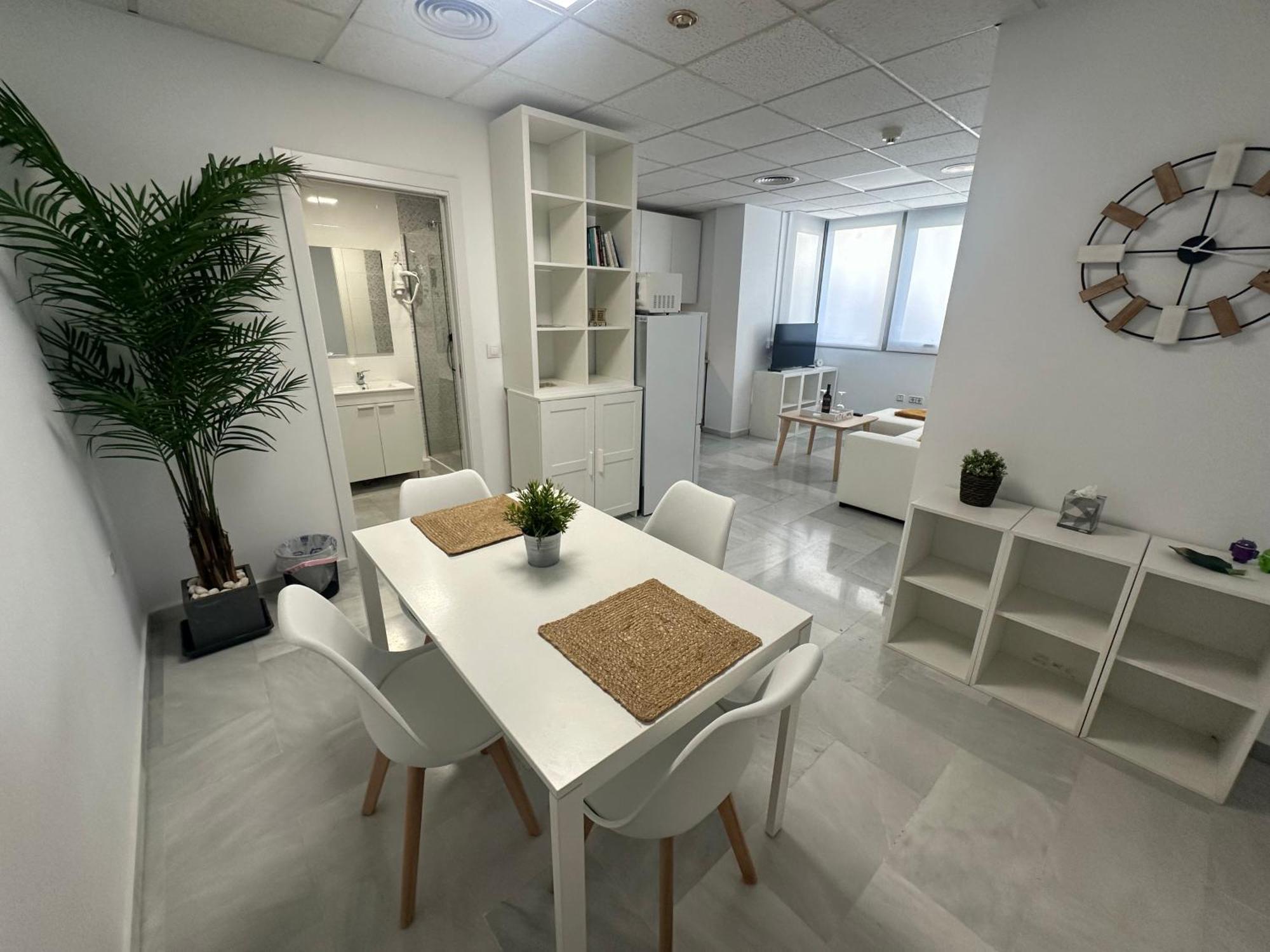 Moderno Soho - Nuevo! En El Centro Y Cerca De La Playa! Malaga